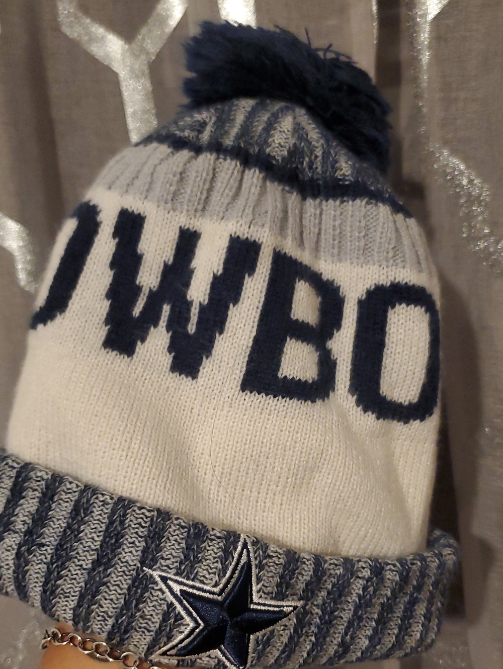 NFL Dallas Cowboys Men's Knit Pom-Pom Beanie Hat - Navy and White